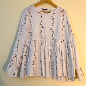 XL shein peasant style long sleeve shirt